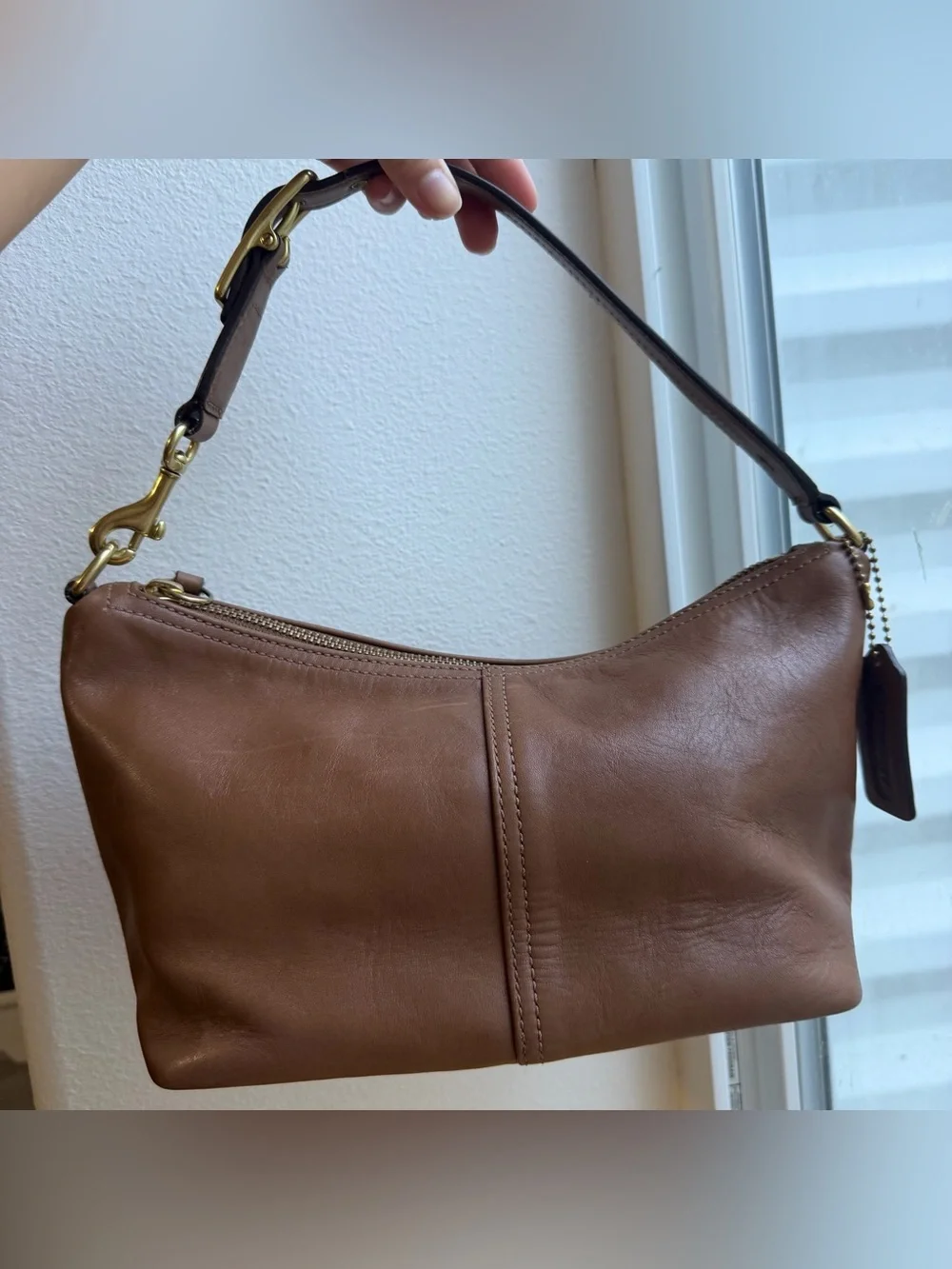 Coach VTG Legacy Crescent Brown Leather Shoulder Bag Adjustable Strap